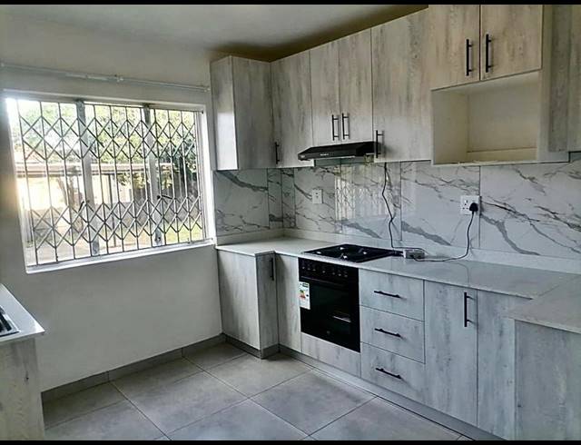 2 BEDROOM PROPERTY TO RENT IN ISIPINGO RAIL